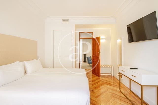 1 soveværelse Lejlighed til leje i Sol, Madrid by - € 2.625 (Ref: 8726471)