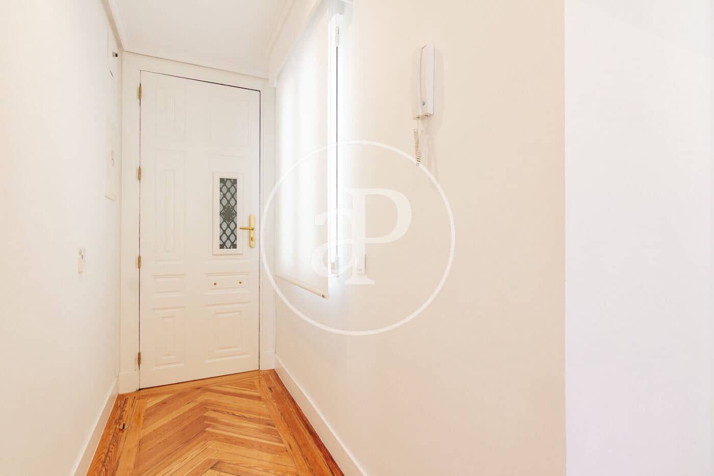 1 soverom Penthouse til leie i Madrid by - € 2 835 (Ref: 8726472)
