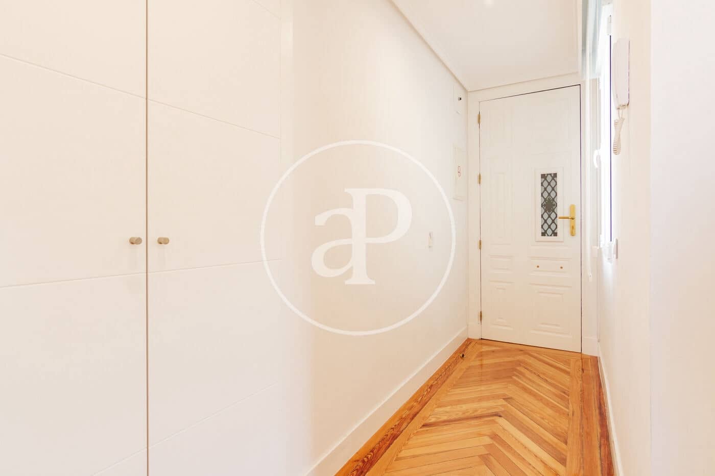 1 soverom Penthouse til leie i Madrid by - € 2 835 (Ref: 8726472)