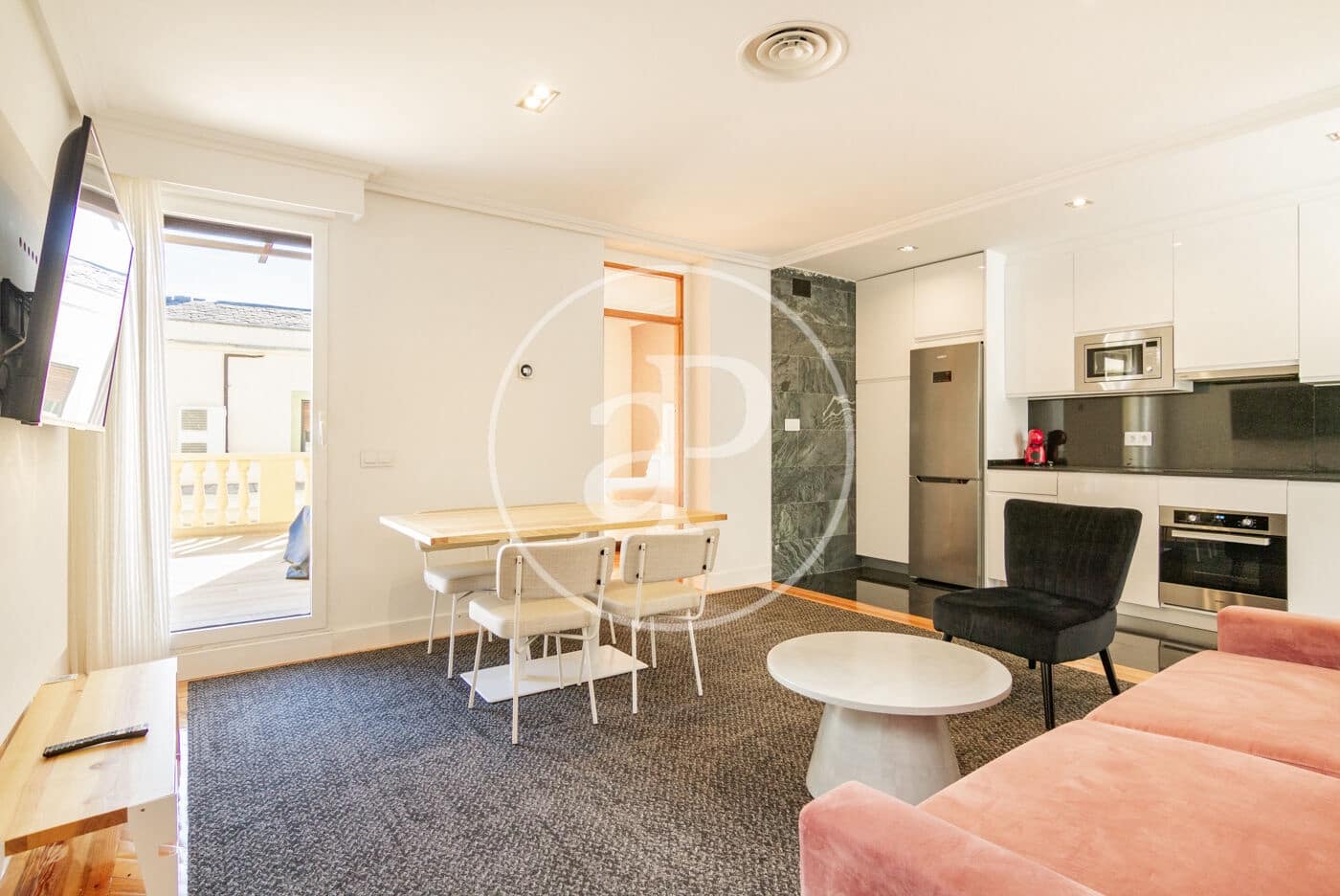 1 soverom Penthouse til leie i Madrid by - € 2 835 (Ref: 8726472)