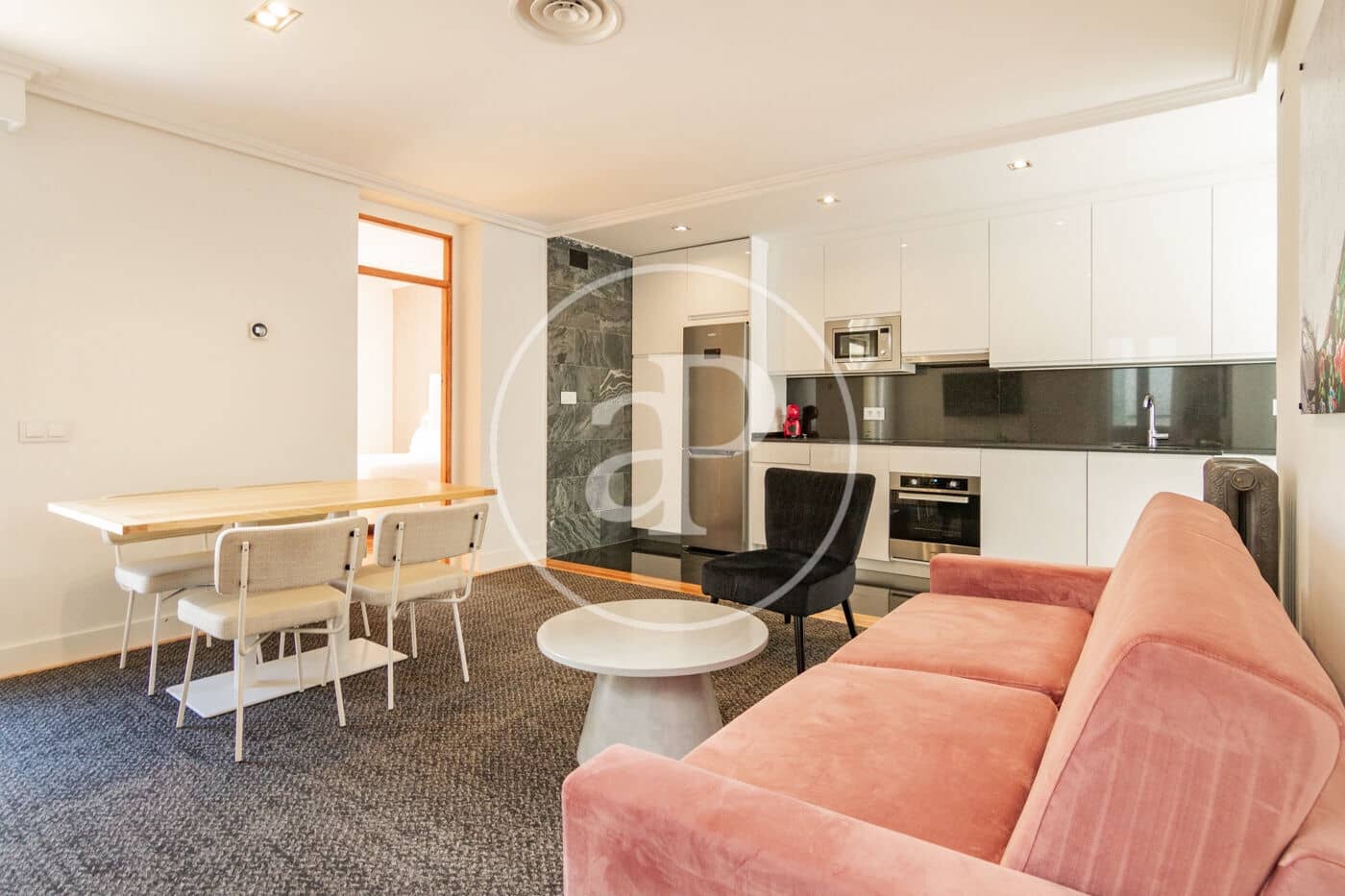 1 soverom Penthouse til leie i Madrid by - € 2 835 (Ref: 8726472)