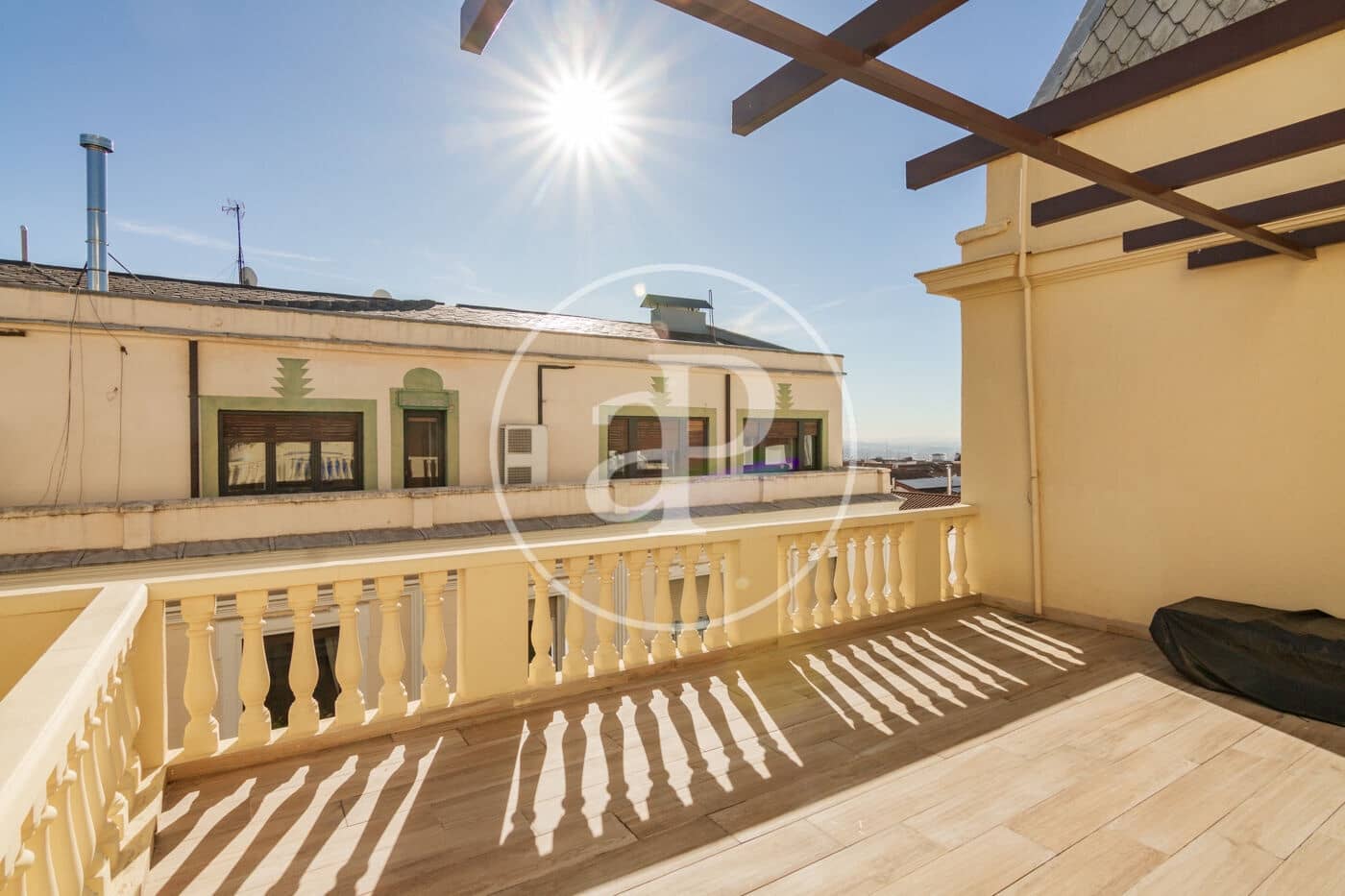 1 soverom Penthouse til leie i Madrid by - € 2 835 (Ref: 8726472)