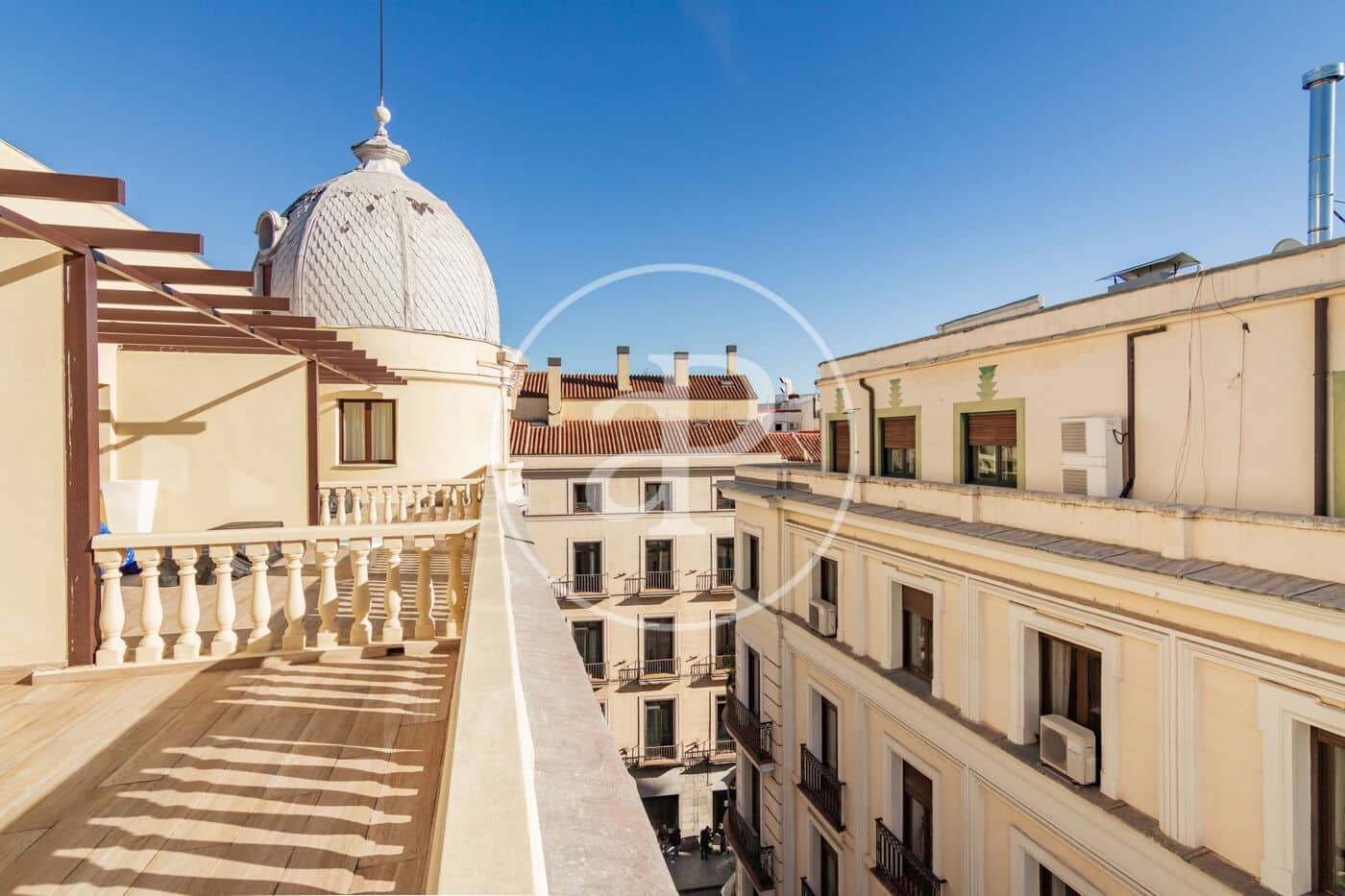 1 soverom Penthouse til leie i Madrid by - € 2 835 (Ref: 8726472)