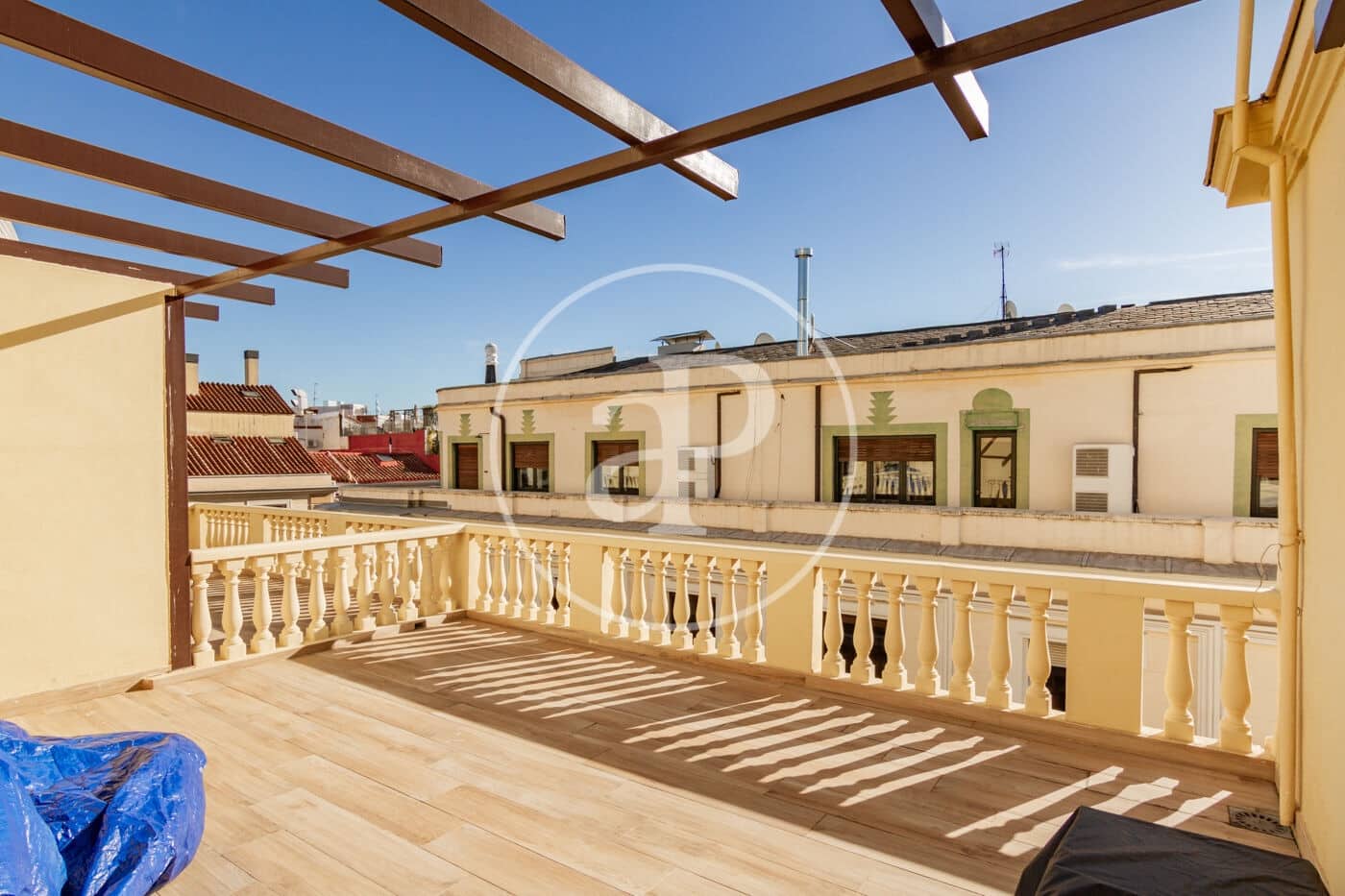 1 soverom Penthouse til leie i Madrid by - € 2 835 (Ref: 8726472)