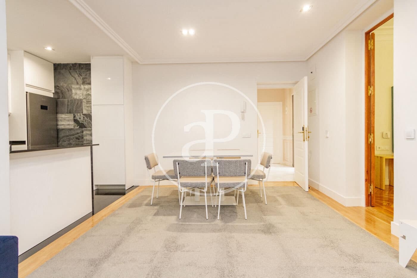 2 soverom Leilighet til leie i Madrid by - € 2 780 (Ref: 8726474)