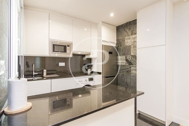 2 soverom Leilighet til leie i Sol, Madrid by - € 2 780 (Ref: 8726474)