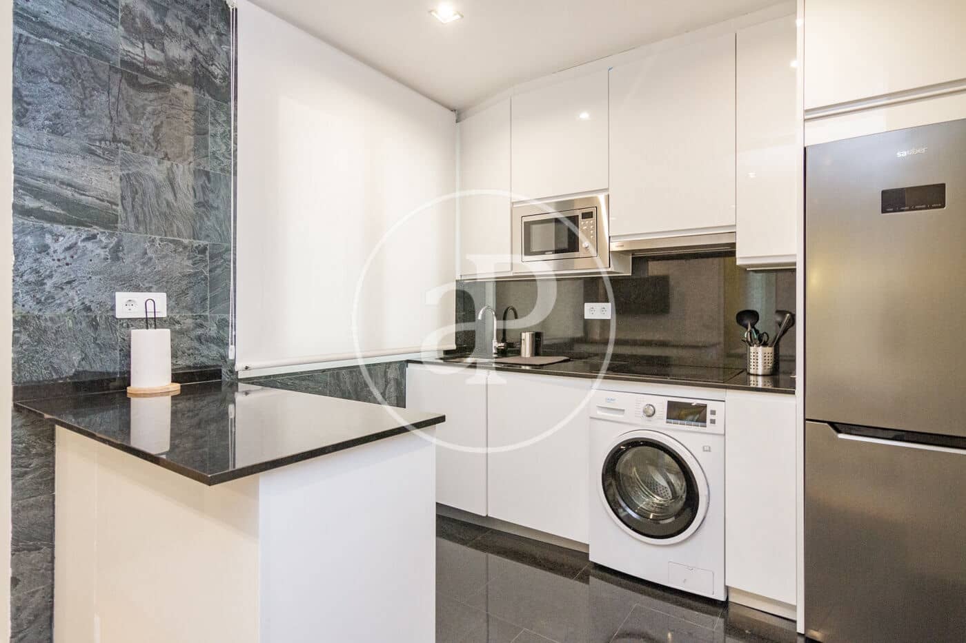 2 soverom Leilighet til leie i Madrid by - € 2 780 (Ref: 8726474)