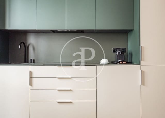 2 soverom Leilighet til leie i Castellana, Madrid by - € 4 000 (Ref: 8726477)