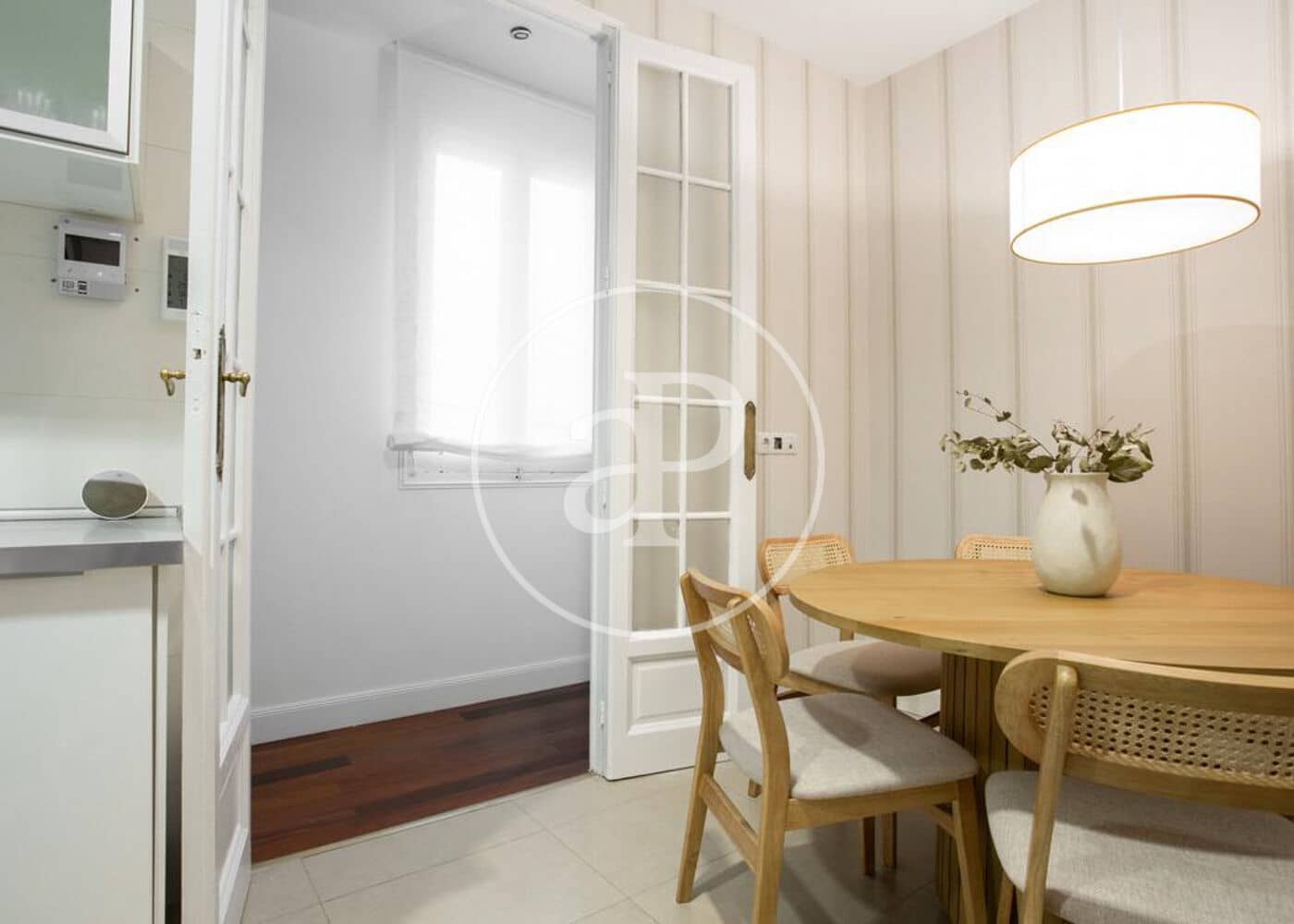 4 soverom Leilighet til leie i Madrid by - € 6 500 (Ref: 8726479)