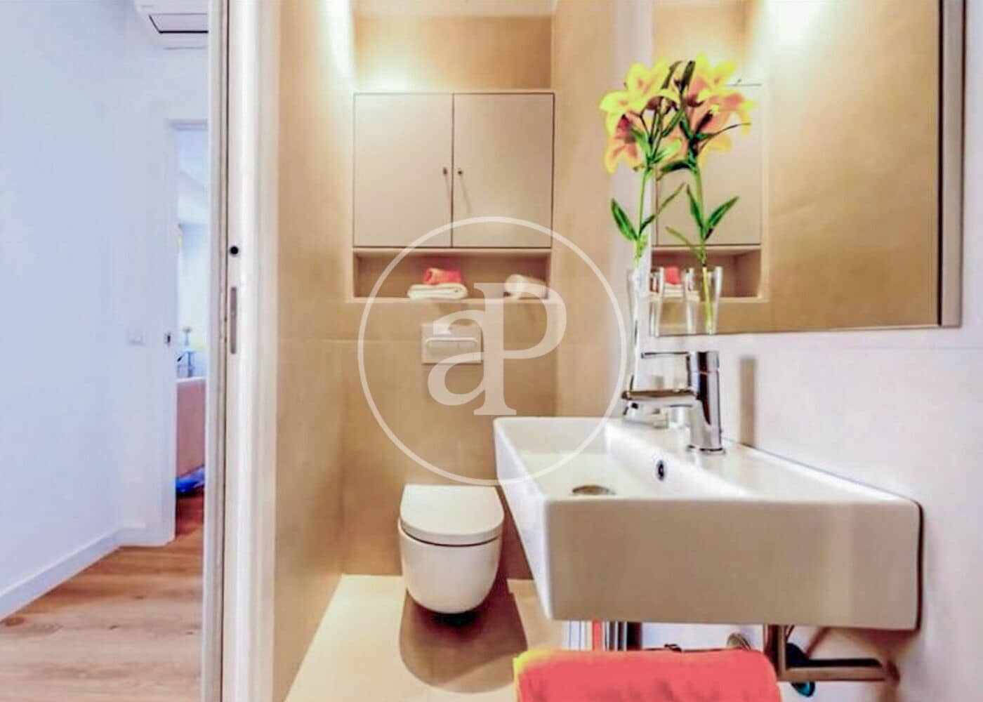 3 bedroom Apartment for rent in Madrid city - € 3,000 (Ref: 8726480)