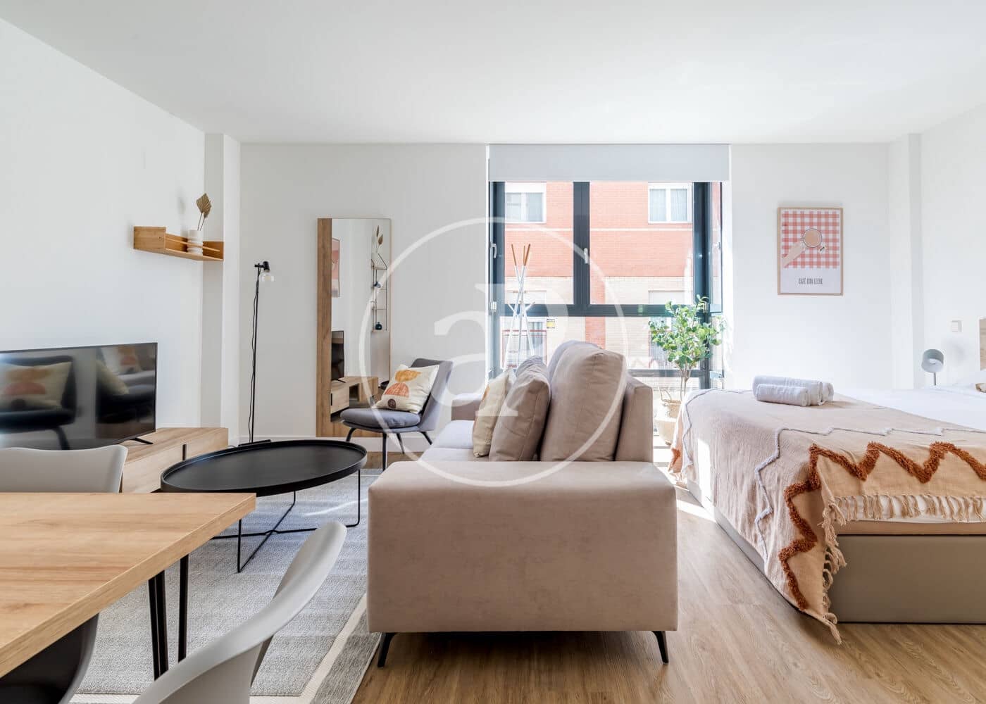 Apartamento para arrendar em Madrid cidade - 2 150 € (Ref: 8726483)