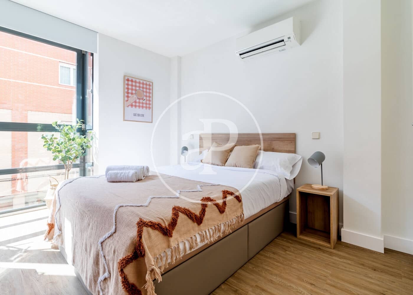 Apartamento para arrendar em Madrid cidade - 2 150 € (Ref: 8726483)