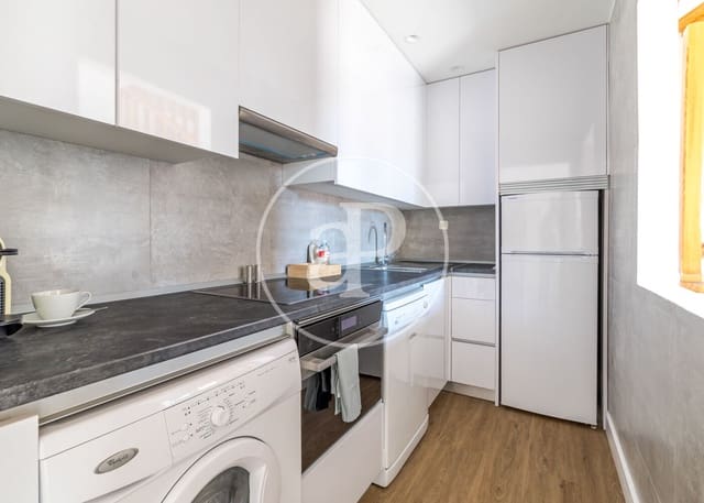 2 soveværelse Lejlighed til leje i Valdeacederas, Madrid by - € 3.100 (Ref: 8726484)