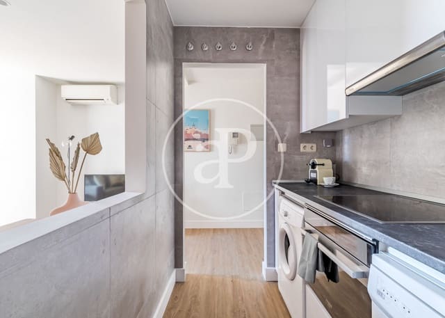 2 soveværelse Lejlighed til leje i Valdeacederas, Madrid by - € 3.100 (Ref: 8726484)