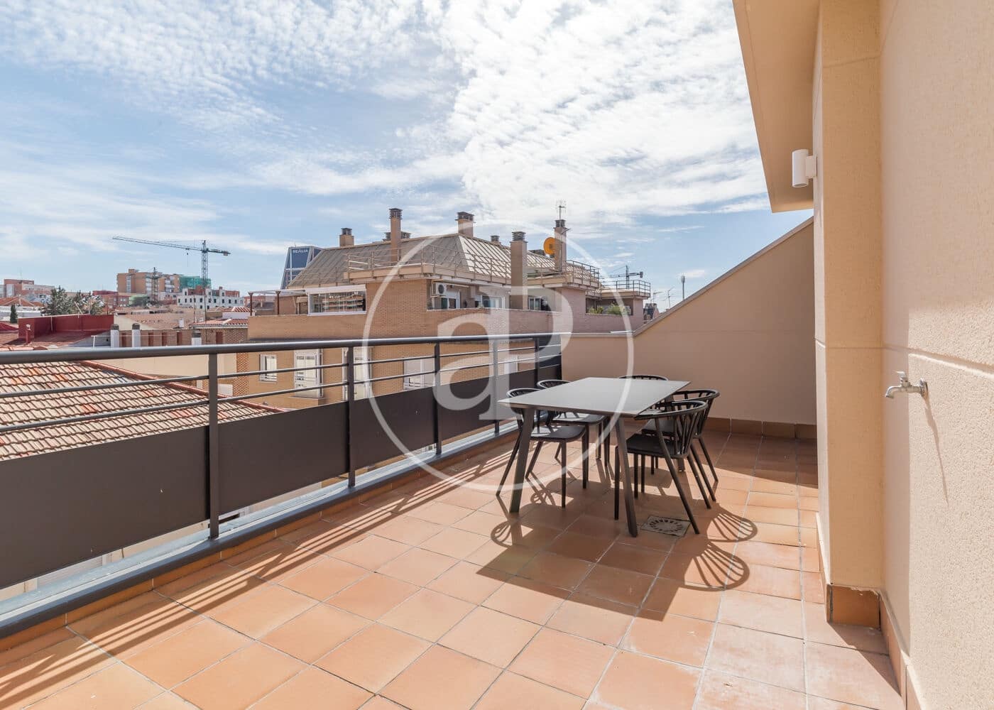 2 sovrum Lägenhet att hyra i Madrid stad - 3 100 € (Ref: 8726484)