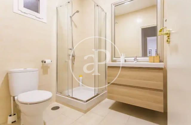 5 bedroom Apartment for rent in Valdeacederas, Madrid city - € 6,200 (Ref: 8726495)