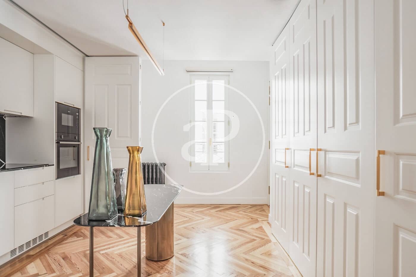 3 soverom Leilighet til leie i Madrid by - € 8 000 (Ref: 8726497)