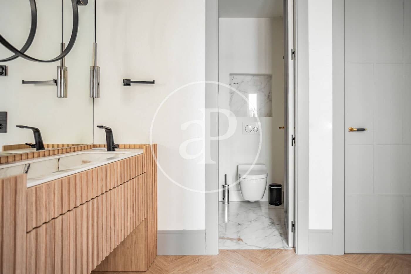 4 soveværelse Lejlighed til leje i Madrid by - € 11.500 (Ref: 8726499)