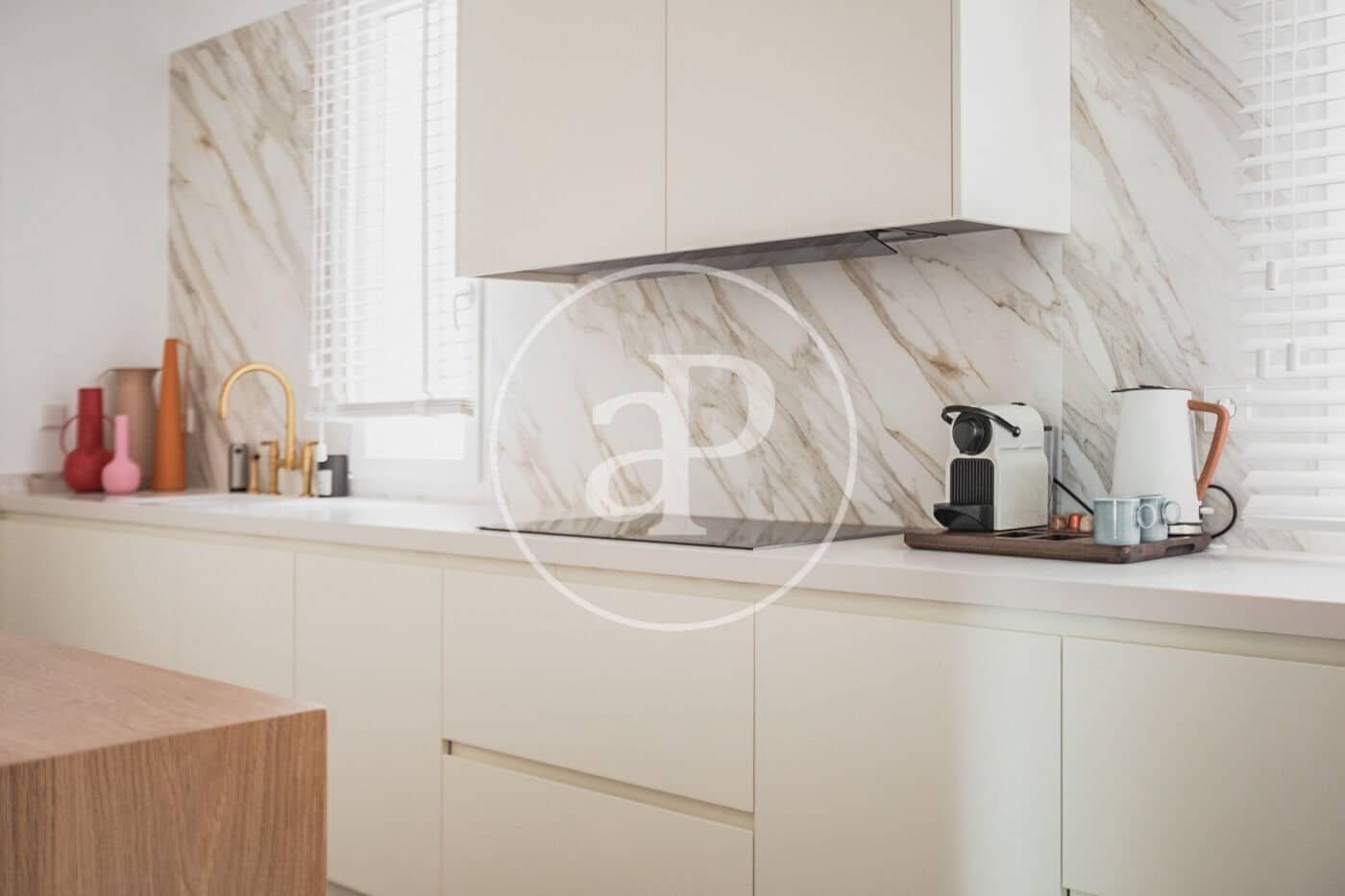 4 soveværelse Lejlighed til leje i Madrid by - € 11.500 (Ref: 8726499)