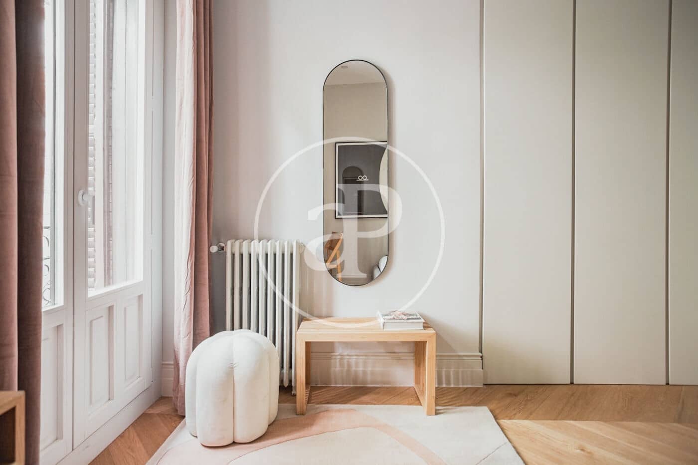 4 soveværelse Lejlighed til leje i Madrid by - € 11.500 (Ref: 8726499)