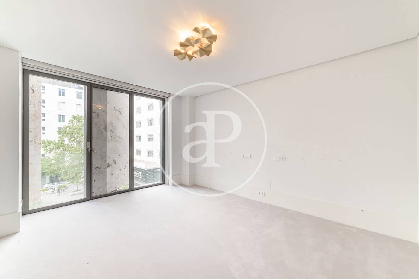 4 soveværelse Lejlighed til leje i Madrid by med swimmingpool - € 25.000 (Ref: 8726504)