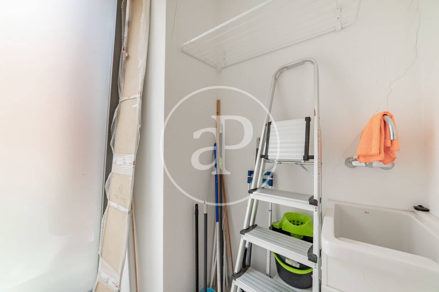 4 soveværelse Lejlighed til leje i Madrid by med swimmingpool - € 25.000 (Ref: 8726504)