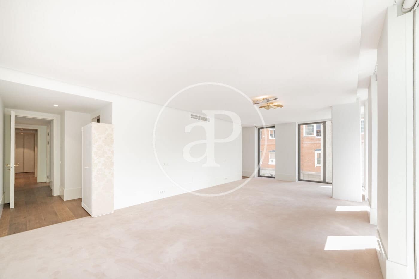 4 soveværelse Lejlighed til leje i Madrid by med swimmingpool - € 25.000 (Ref: 8726504)