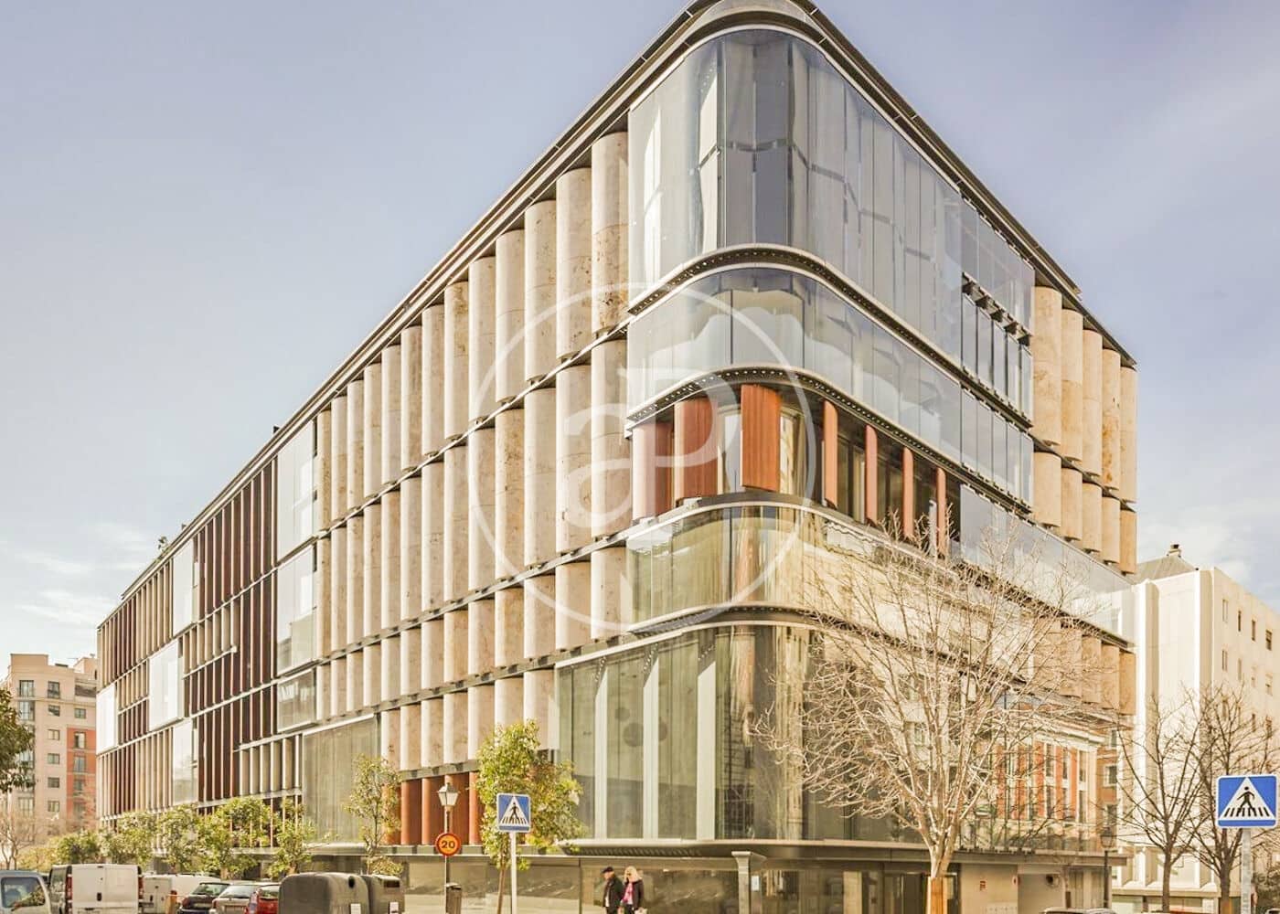 4 soveværelse Lejlighed til leje i Madrid by med swimmingpool - € 25.000 (Ref: 8726504)