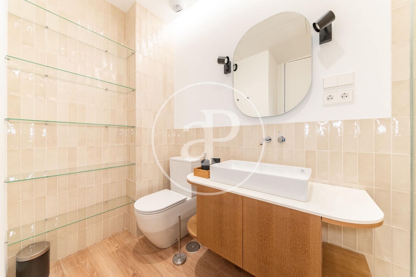 Appartement de 2 chambres à louer à Madrid ville - 4 950 € (Ref: 8726505)