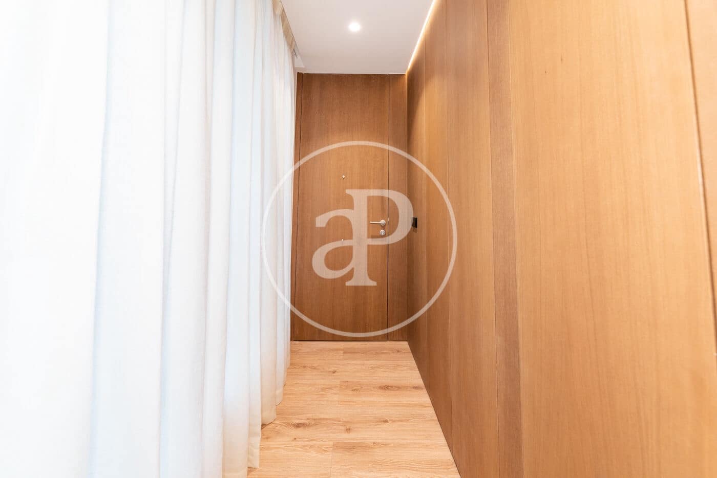 Appartement de 2 chambres à louer à Madrid ville - 4 950 € (Ref: 8726505)
