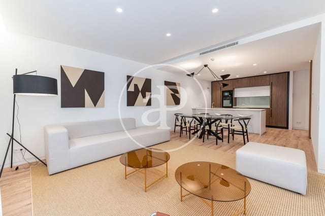 Apartamento de 2 habitaciones en Almagro, Madrid ciudad en alquiler - 4.950 € (Ref: 8726505)