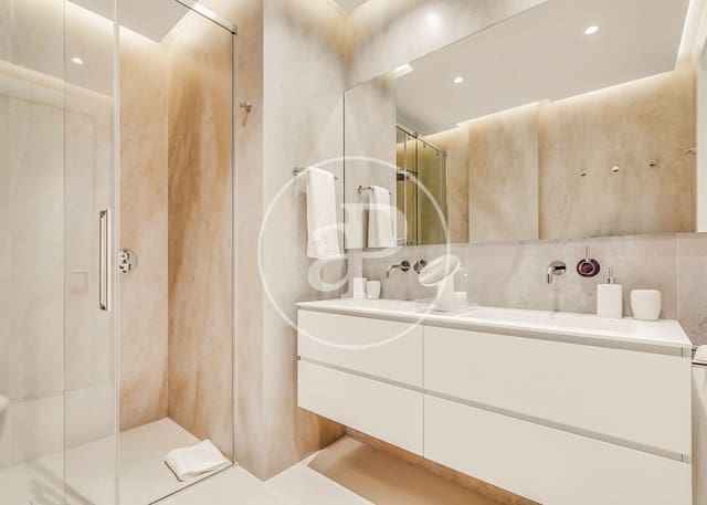 Apartamento de 2 habitaciones en Recoletos, Madrid ciudad en alquiler - 8.500 € (Ref: 8726510)