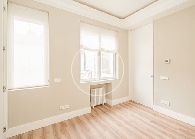 Apartamento de 4 habitaciones en Castellana, Madrid ciudad en alquiler - 14.500 € (Ref: 8726511)