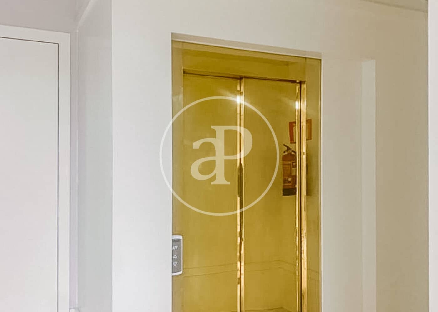 2 soveværelse Lejlighed til leje i Madrid by med swimmingpool - € 5.600 (Ref: 8726512)