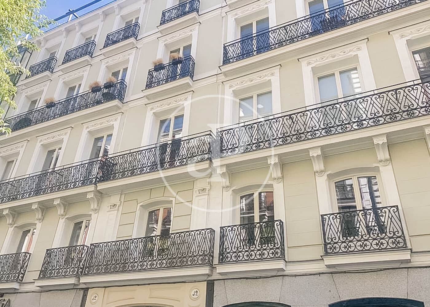 2 soveværelse Lejlighed til leje i Madrid by med swimmingpool - € 5.600 (Ref: 8726512)