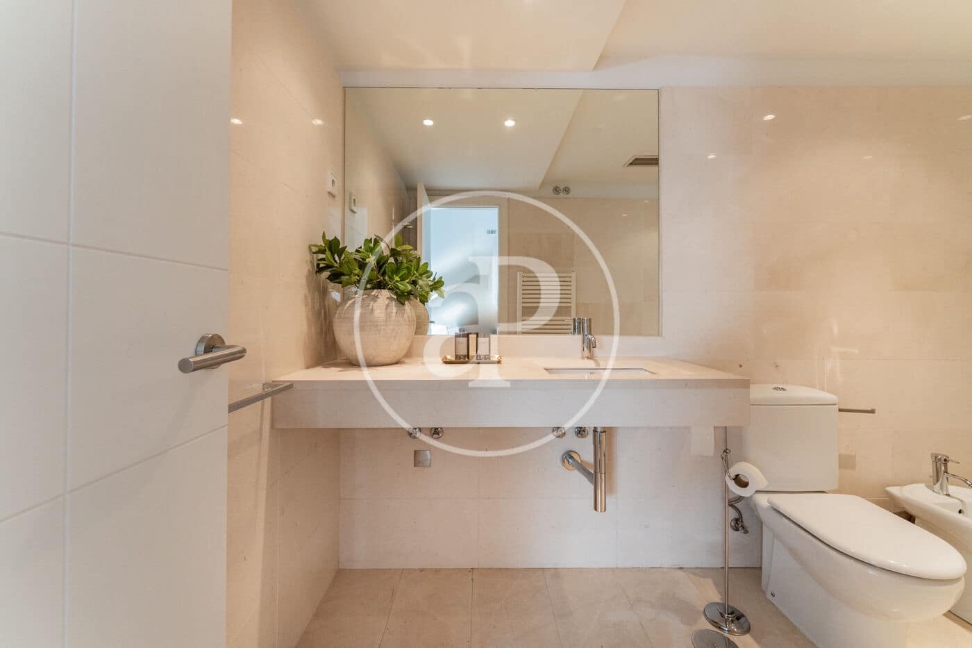 2 sypialnia Apartament do wynajęcia w Miasto Madryt - 4 900 € (Ref: 8726513)