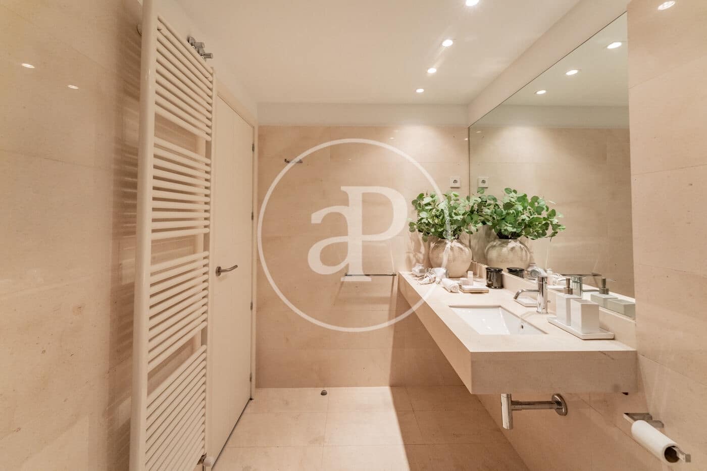 2 sypialnia Apartament do wynajęcia w Miasto Madryt - 4 900 € (Ref: 8726513)