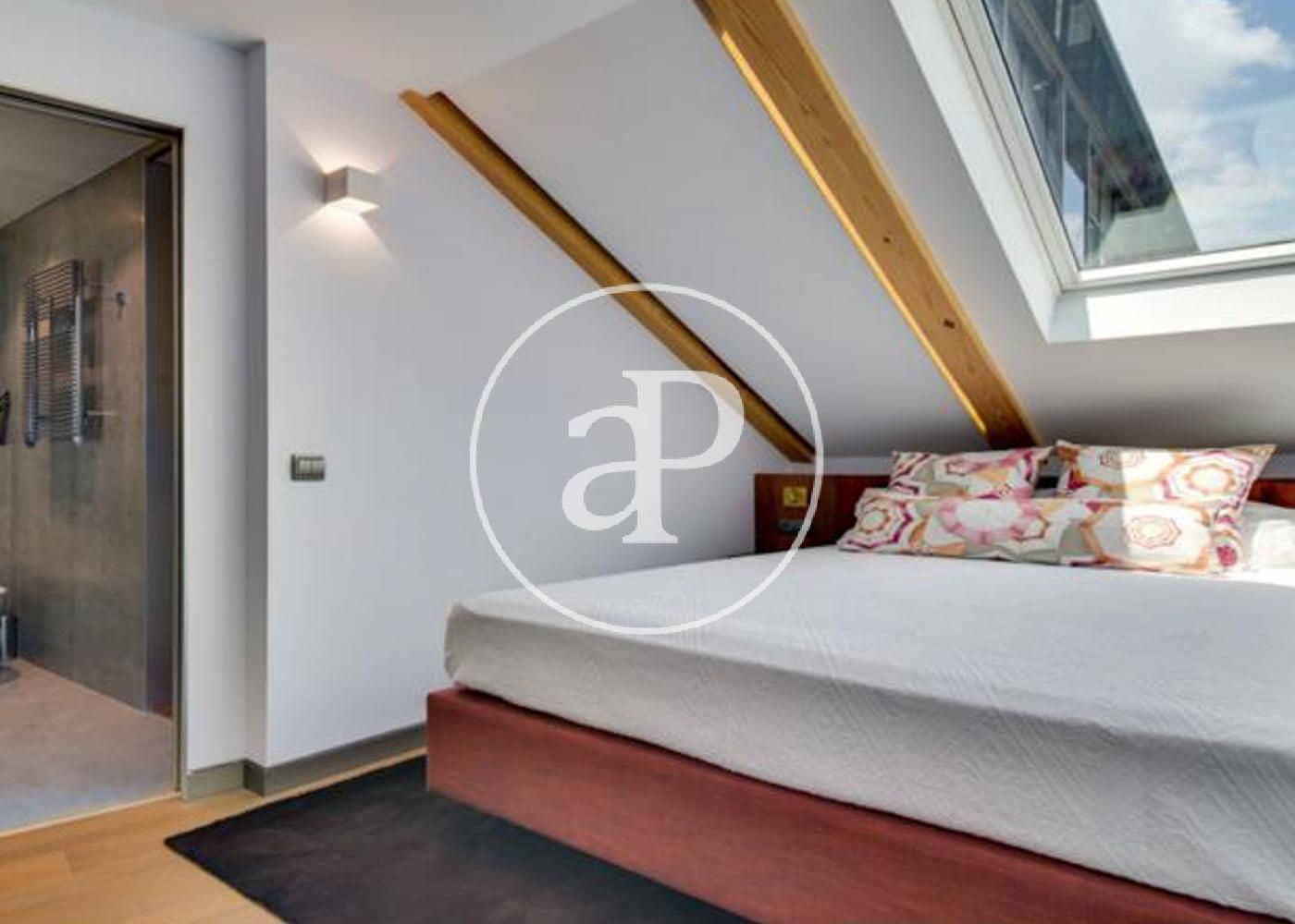 2 sovrum Lägenhet att hyra i Madrid stad - 4 500 € (Ref: 8726514)