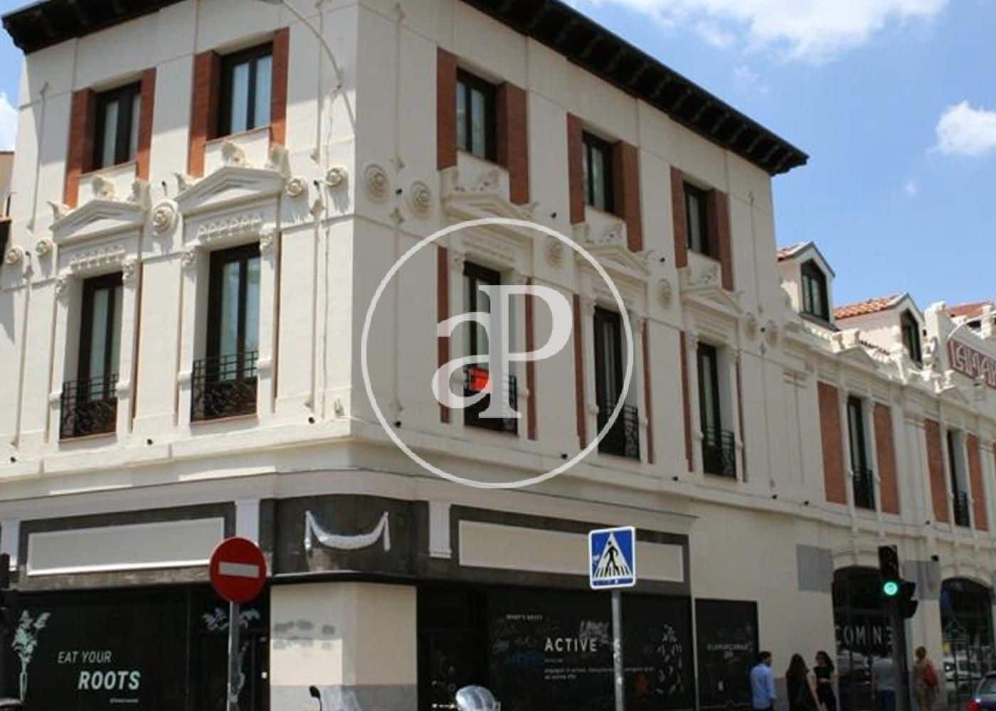 2 sovrum Lägenhet att hyra i Madrid stad - 4 500 € (Ref: 8726514)