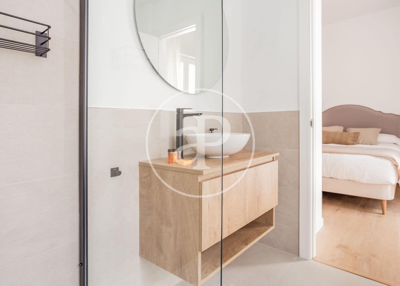 3 quarto Apartamento para arrendar em Madrid cidade - 4 600 € (Ref: 8726517)