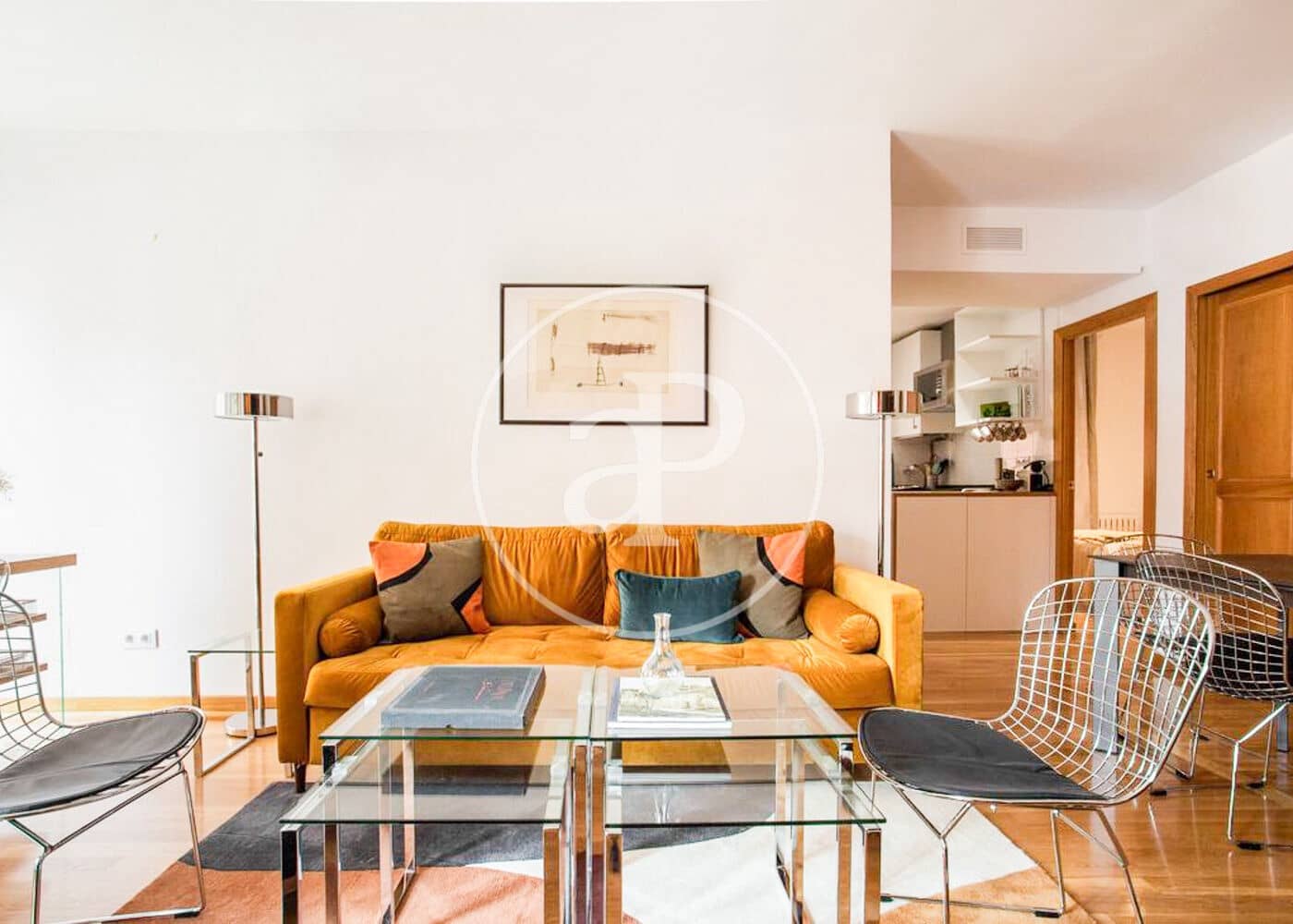 Appartement de 2 chambres à louer à Madrid ville - 4 500 € (Ref: 8726518)