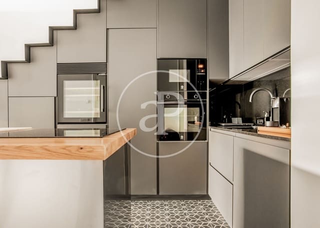 3 soveværelse Lejlighed til leje i Justicia, Madrid by - € 5.000 (Ref: 8726522)