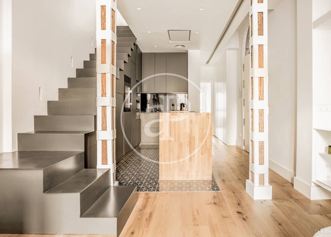 3 soveværelse Lejlighed til leje i Madrid by - € 5.000 (Ref: 8726522)