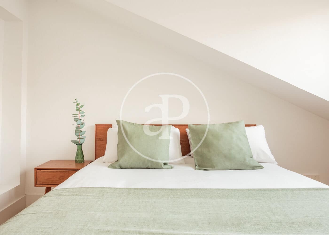 3 soveværelse Lejlighed til leje i Madrid by - € 5.000 (Ref: 8726522)