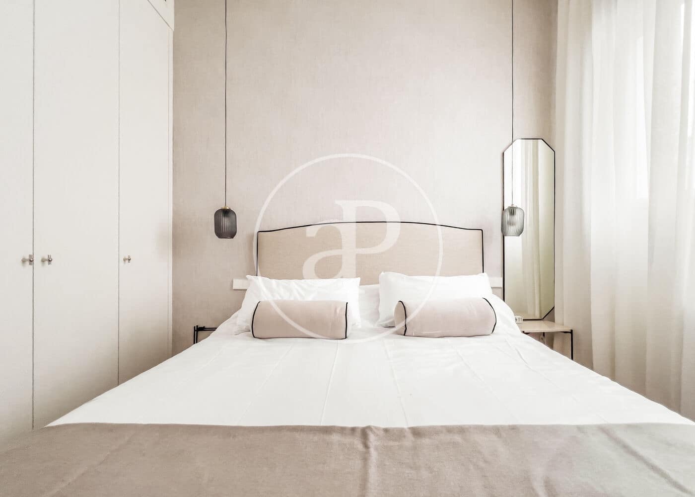 Appartement de 3 chambres à louer à Madrid ville - 10 000 € (Ref: 8726523)