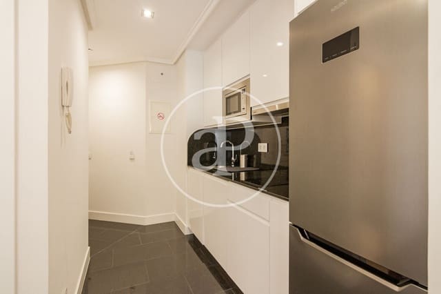 1 quarto Apartamento para arrendar em Sol, Madrid cidade - 2 145 € (Ref: 8726528)