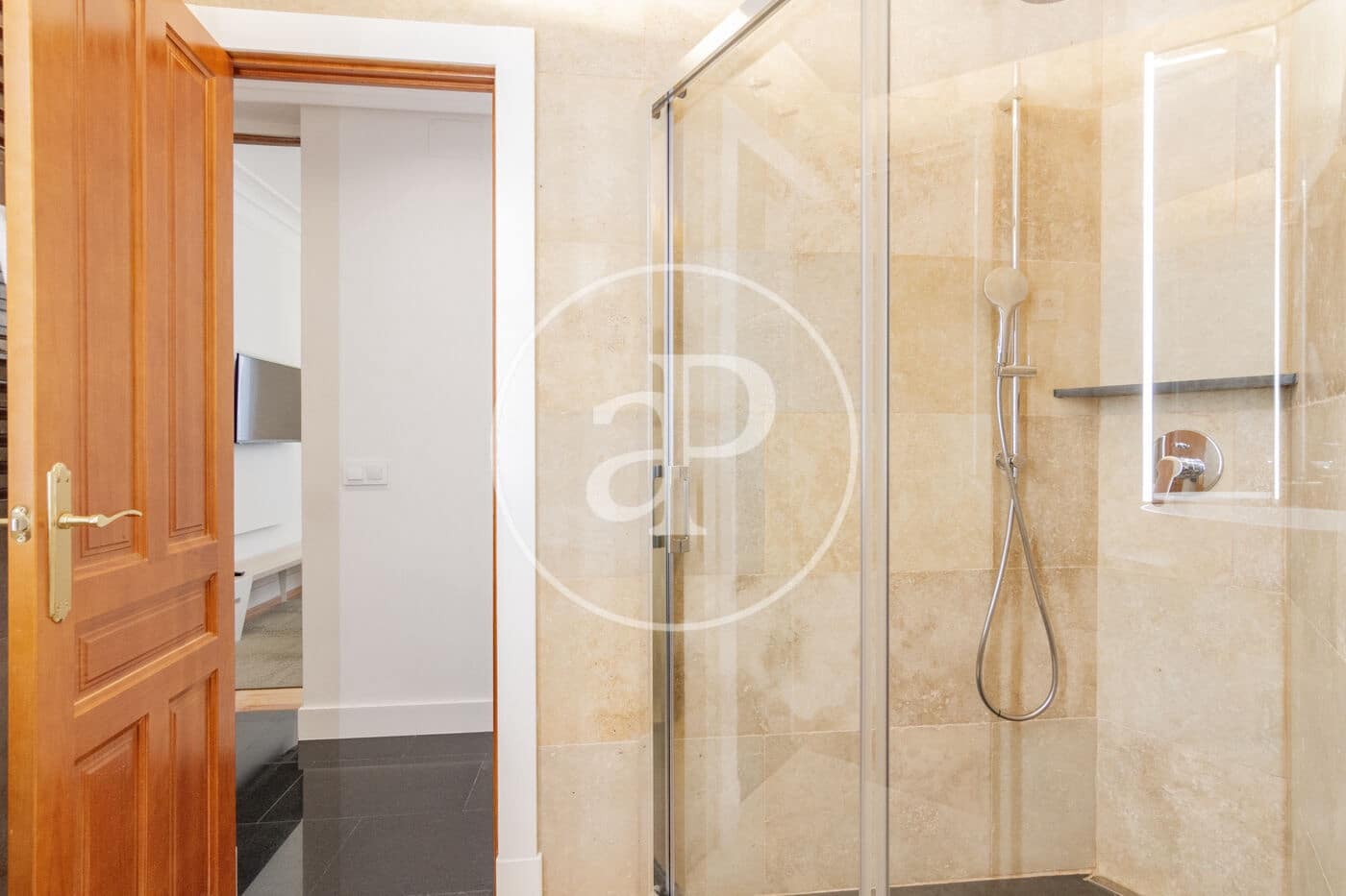 1 soveværelse Lejlighed til leje i Madrid by - € 2.145 (Ref: 8726528)