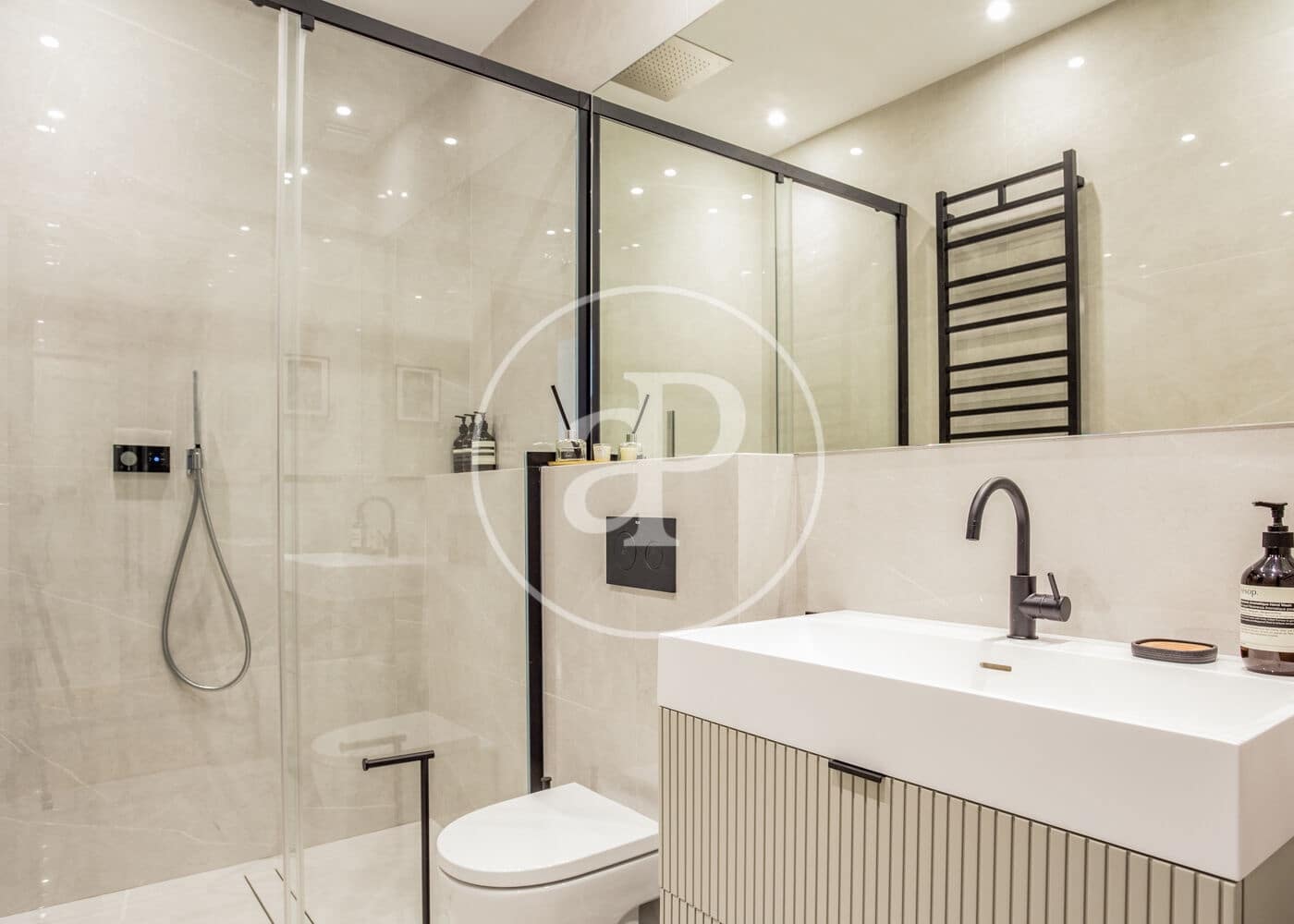 3 Zimmer Apartment zu vermieten in Madrid Stadt - 10.000 € (Ref: 8726534)