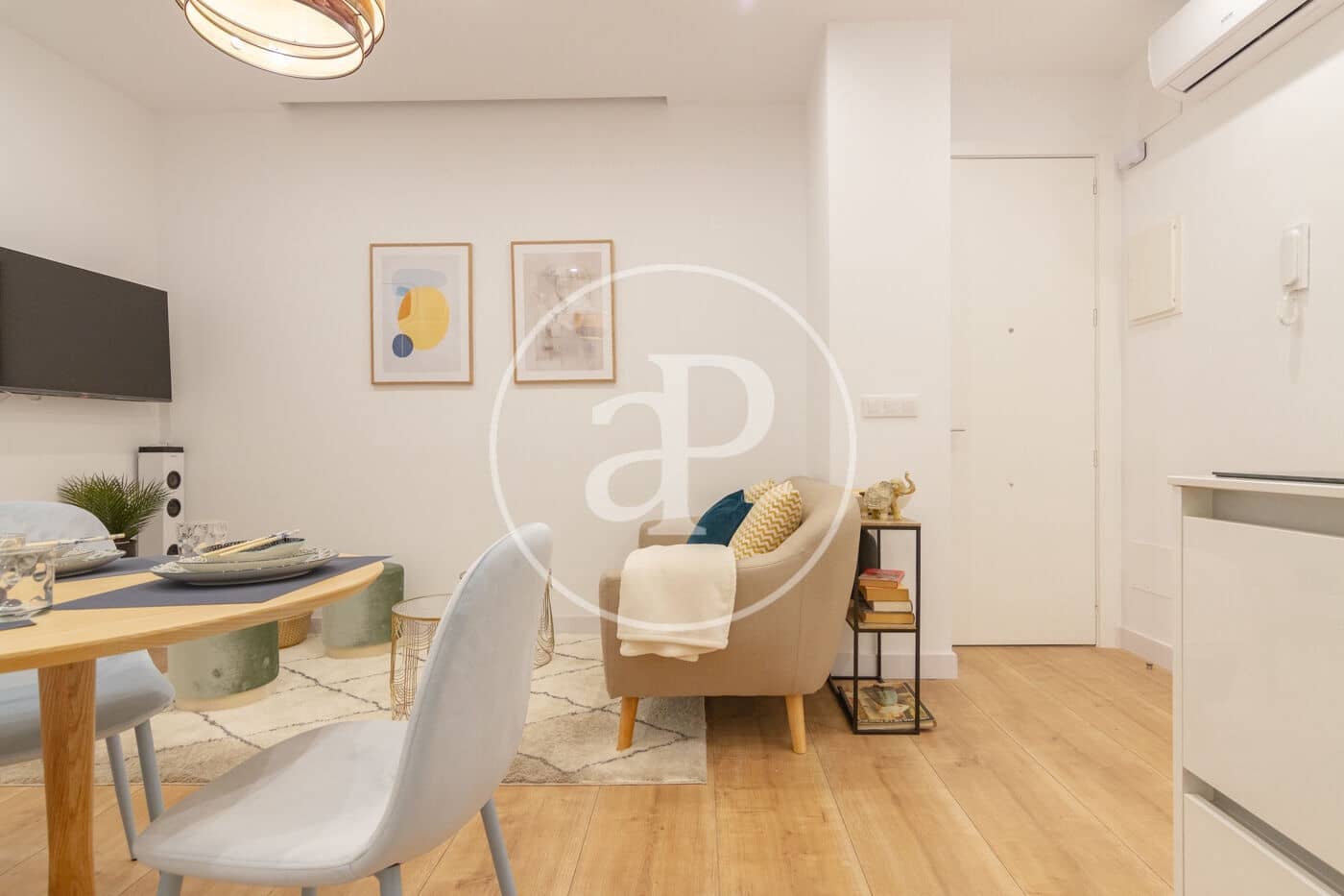 2 soverom Leilighet til leie i Madrid by - € 2 290 (Ref: 8728824)