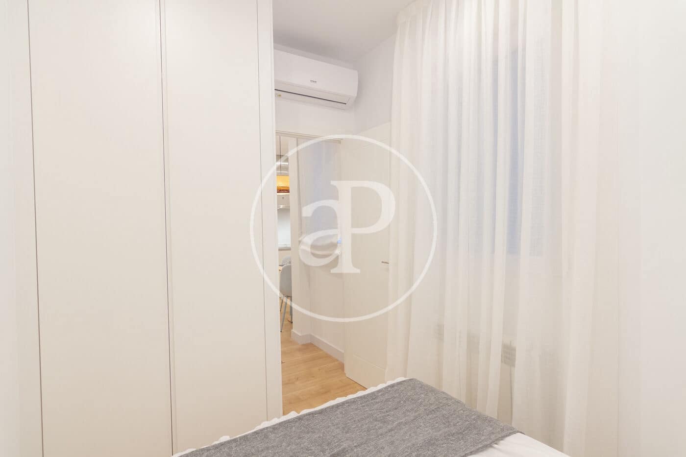 2 soverom Leilighet til leie i Madrid by - € 2 290 (Ref: 8728824)